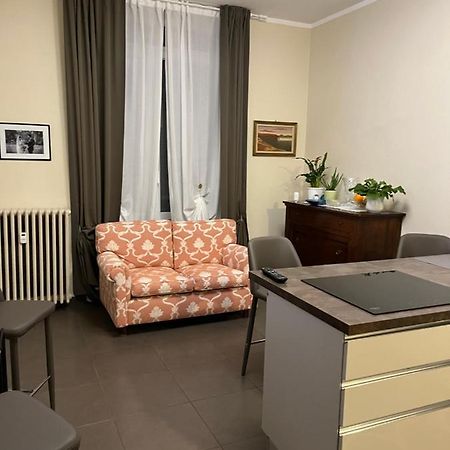 Casa Silli Apartment Пинероло Екстериор снимка