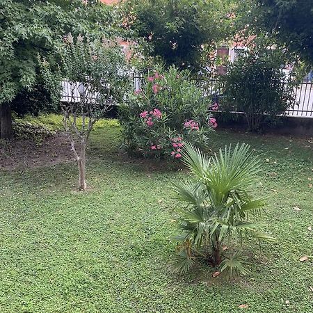 Casa Silli Apartment Пинероло Екстериор снимка