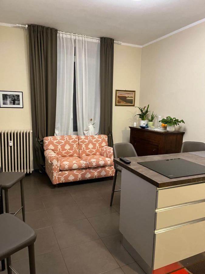 Casa Silli Apartment Пинероло Екстериор снимка